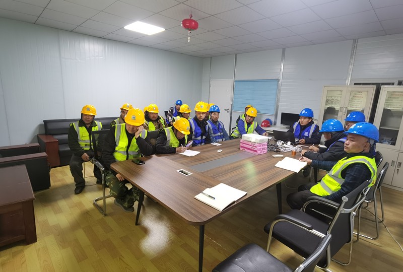 煙臺快速路梁場項(xiàng)目多種舉措保證施工安全