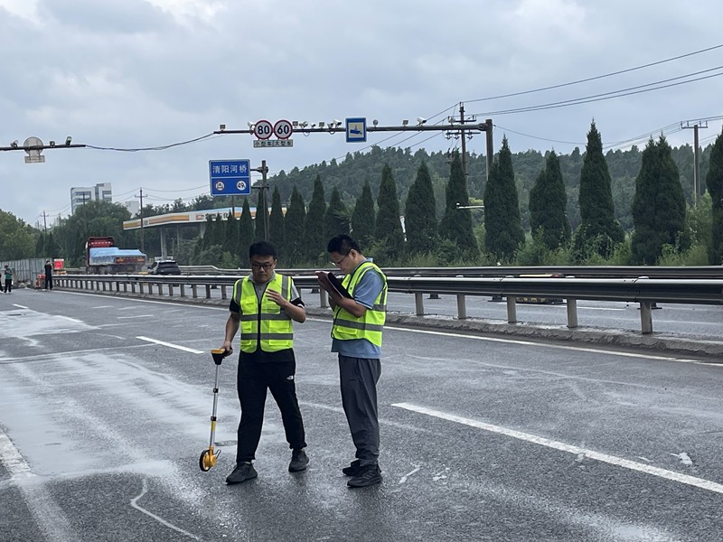 魯中公路在2024年度淄博市鄉(xiāng)村振興公路養(yǎng)護(hù)技能競賽中喜獲佳績